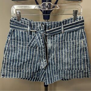 American Eagle High-Rise Belted Striped Shorts Sz 10 Blue White Denim Look